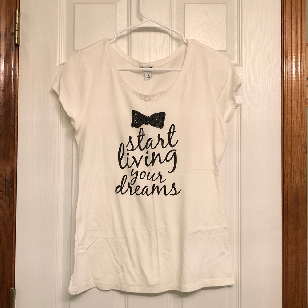 “Start Living Your Dreams” Tee